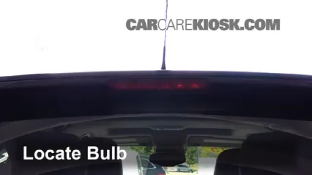 2015 Chevrolet Trax LTZ 1.4L 4 Cyl. Turbo Éclairage Feu de freinage central (remplacer l'ampoule)